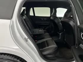 Volvo V60 2.0 T8 390pk Twin Engine AWD R-Design Trekhaak Camera harman/kardon Stoelverwarming Navigatie thumbnail 13