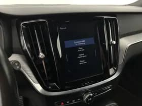 Volvo V60 2.0 T8 390pk Twin Engine AWD R-Design Trekhaak Camera harman/kardon Stoelverwarming Navigatie thumbnail 31