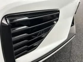 Volvo V60 2.0 T8 390pk Twin Engine AWD R-Design Trekhaak Camera harman/kardon Stoelverwarming Navigatie thumbnail 44