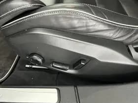 Volvo V60 2.0 T8 390pk Twin Engine AWD R-Design Trekhaak Camera harman/kardon Stoelverwarming Navigatie thumbnail 7