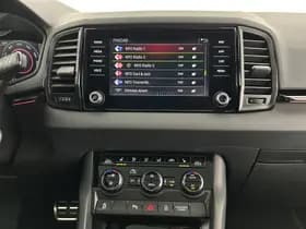 Škoda Karoq 1.5 TSI 150pk DSG ACT Sportline Business Trekhaak Camera Canton Keyless Virtual Cockpit Stoelverwarming Navigatie thumbnail 16