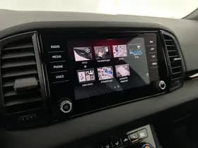 Škoda Karoq 1.5 TSI 150pk DSG ACT Sportline Business Trekhaak Camera Canton Keyless Virtual Cockpit Stoelverwarming Navigatie thumbnail 26