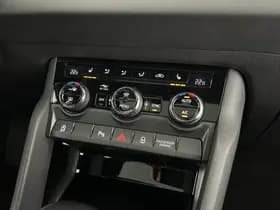 Škoda Karoq 1.5 TSI 150pk DSG ACT Sportline Business Trekhaak Camera Canton Keyless Virtual Cockpit Stoelverwarming Navigatie thumbnail 39