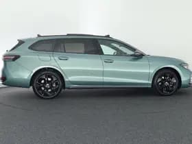 Volkswagen Passat Variant 1.5 272pk eHybrid R-Line Business Black Style Trekhaak 360Camera harman/kardon Head-Up Keyless Massage Navigatie Panoramadak thumbnail 15