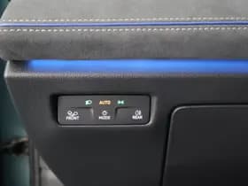 Volkswagen Passat Variant 1.5 272pk eHybrid R-Line Business Black Style Trekhaak 360Camera harman/kardon Head-Up Keyless Massage Navigatie Panoramadak thumbnail 21