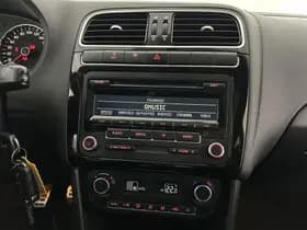 Volkswagen Polo 1.2 TSI 90pk 2x R-Line Xenon Panoramadak Cruise Control Climate Control thumbnail 12