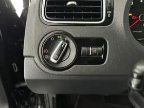Volkswagen Polo 1.2 TSI 90pk 2x R-Line Xenon Panoramadak Cruise Control Climate Control thumbnail 14