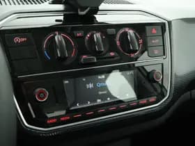 Volkswagen Up! 1.0 60pk BMT take up! Airco Bluetooth thumbnail 16