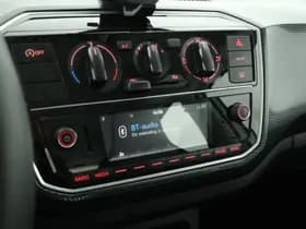 Volkswagen Up! 1.0 60pk BMT take up! Airco Bluetooth thumbnail 17