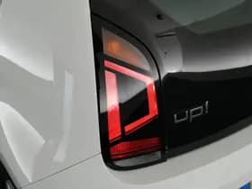 Volkswagen Up! 1.0 60pk BMT take up! Airco Bluetooth thumbnail 27