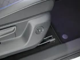 Volkswagen Tiguan 1.5 272pk eHybrid R-Line Edition Trekhaak Camera Keyless Massage Virtual Cockpit Panoramadak Carplay thumbnail 52