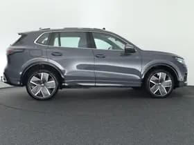 Volkswagen Tiguan 1.5 272pk eHybrid R-Line Edition Trekhaak Camera Keyless Massage Virtual Cockpit Panoramadak Carplay thumbnail 12