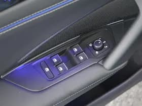 Volkswagen Tiguan 1.5 272pk eHybrid R-Line Edition Trekhaak Camera Keyless Massage Virtual Cockpit Panoramadak Carplay thumbnail 18