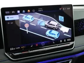 Volkswagen Tiguan 1.5 272pk eHybrid R-Line Edition Trekhaak Camera Keyless Massage Virtual Cockpit Panoramadak Carplay thumbnail 26