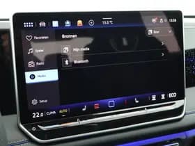 Volkswagen Tiguan 1.5 272pk eHybrid R-Line Edition Trekhaak Camera Keyless Massage Virtual Cockpit Panoramadak Carplay thumbnail 42