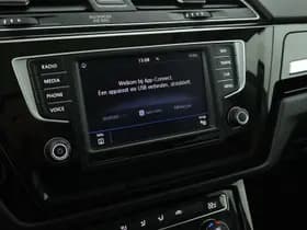 Volkswagen Touran 1.2 TSI 110pk R-Line Highline 7Pers. Trekhaak Led Panoramadak Navigatie thumbnail 29