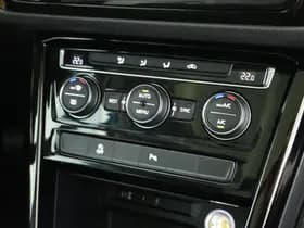 Volkswagen Touran 1.2 TSI 110pk R-Line Highline 7Pers. Trekhaak Led Panoramadak Navigatie thumbnail 32