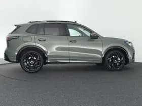 Volkswagen Tiguan 1.5 204pk eHybrid R-Line Edition Black Style Camera Panoramadak Massage Stoelverwarming Keyless Virtual Cockpit Navigatie thumbnail 11