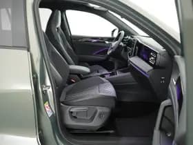 Volkswagen Tiguan 1.5 204pk eHybrid R-Line Edition Black Style Camera Panoramadak Massage Stoelverwarming Keyless Virtual Cockpit Navigatie thumbnail 14