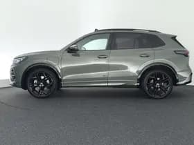 Volkswagen Tiguan 1.5 204pk eHybrid R-Line Edition Black Style Camera Panoramadak Massage Stoelverwarming Keyless Virtual Cockpit Navigatie thumbnail 8