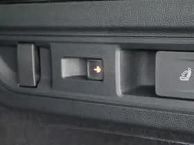 Škoda Superb 1.5 TSI PHEV 204pk Laurin & Klement Trekhaak 360Camera Leder Canton Memory Panoramadak Keyless Stoelverwarming Virtual Cockpit thumbnail 64