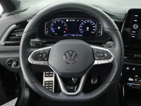 Volkswagen T-Roc 1.5 TSI 150pk DSG R-Line Black Style Camera Keyless Virtual Cockpit App-Connect thumbnail 17