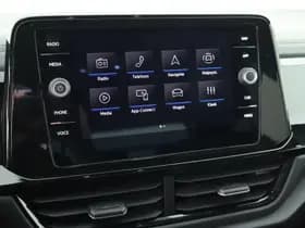 Volkswagen T-Roc 1.5 TSI 150pk DSG R-Line Black Style Camera Keyless Virtual Cockpit App-Connect thumbnail 20