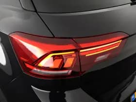Volkswagen T-Roc 1.5 TSI 150pk DSG R-Line Black Style Camera Keyless Virtual Cockpit App-Connect thumbnail 41