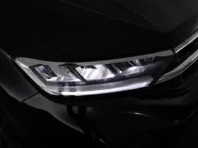 Volkswagen T-Roc 1.5 TSI 150pk DSG R-Line Black Style Camera Keyless Virtual Cockpit App-Connect thumbnail 44