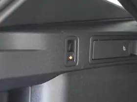 Volkswagen Tiguan 1.5 272pk eHybrid R-Line Edition Black Style Trekhaak 360Camera Keyless Massage Virtual Cockpit Panoramadak Navigatie thumbnail 65