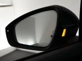 Volkswagen Tiguan 1.5 272pk eHybrid R-Line Edition Black Style Trekhaak 360Camera Keyless Massage Virtual Cockpit Panoramadak Navigatie thumbnail 6