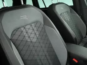 Volkswagen Tiguan 1.4 TSI eHybrid 245pk R-Line Business Trekhaak Camera Virtual Cockpit Stoelverwarming Panoramadak Navigatie thumbnail 44