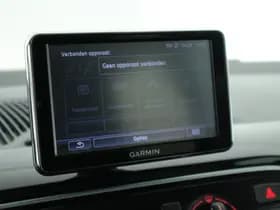 Volkswagen Up! 1.0 up! 60pk Cup Airco Navigatie Lichtmetalen velgen thumbnail 21