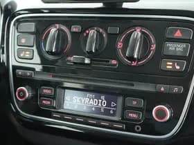 Volkswagen Up! 1.0 up! 60pk Cup Airco Navigatie Lichtmetalen velgen thumbnail 25