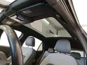 Volkswagen ID.3 First Max 204pk 58 kWh SOH 93% Panoramadak Camera Sportstoelen Stoelverwarming IQ LED thumbnail 4