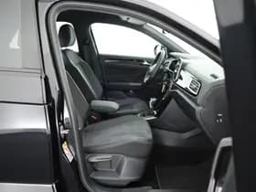 Volkswagen T-Roc 1.5 TSI 150pk DSG R-Line Edition Trekhaak Camera Stoelverwarming Virtual Cockpit Navigatie thumbnail 13