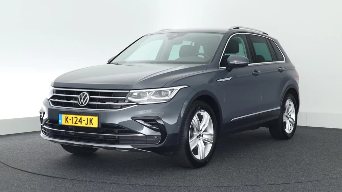 Volkswagen Tiguan 1.5 TSI 150pk DSG Elegance Trekhaak 360Camera IQ.Light Headup Keyless Virtual Cockpit Navigatie — foto 1