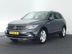 Volkswagen Tiguan 1.5 TSI 150pk DSG Elegance Trekhaak 360Camera IQ.Light Headup Keyless Virtual Cockpit Navigatie