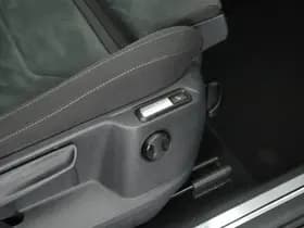 Volkswagen Tiguan 1.5 TSI 150pk DSG Elegance Trekhaak 360Camera IQ.Light Headup Keyless Virtual Cockpit Navigatie thumbnail 10