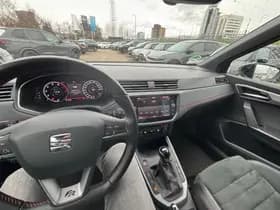 SEAT Arona 1.5 TSI 150pk FR Business Intense Camera Trekhaak Beats Alcantara Navigatie Keyless ACC thumbnail 2