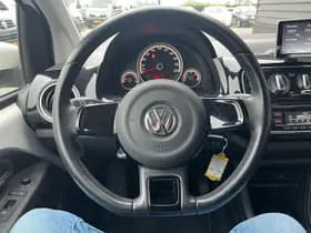 Volkswagen Up! 1.0 60pk High Up! Cruise Control Navigatie Airconditioning Parkeersensoren Mistlampen Voor thumbnail 3