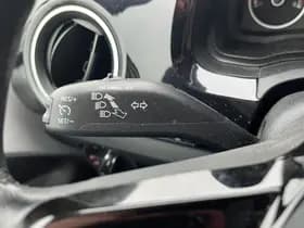 Volkswagen Up! 1.0 60pk High Up! Cruise Control Navigatie Airconditioning Parkeersensoren Mistlampen Voor thumbnail 4