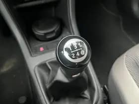 Volkswagen Up! 1.0 60pk High Up! Cruise Control Navigatie Airconditioning Parkeersensoren Mistlampen Voor thumbnail 6