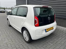 Volkswagen Up! 1.0 60pk High Up! Cruise Control Navigatie Airconditioning Parkeersensoren Mistlampen Voor thumbnail 7