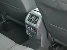 Volkswagen Tiguan 1.4 TSI eHybrid 245pk Elegance Camera Keyless Stoelverwarming Panoramadak Virtual Cockpit Navigatie thumbnail 41