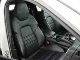 Porsche Cayenne Coupé 3.0 462pk E-Hybrid Platinum Edition Panoramadak Camera Luchtvering Memory Leder Bose Navigatie thumbnail 2
