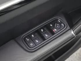 Porsche Cayenne Coupé 3.0 462pk E-Hybrid Platinum Edition Panoramadak Camera Luchtvering Memory Leder Bose Navigatie thumbnail 17