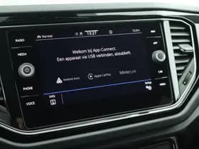 Volkswagen T-Roc 1.5 TSI 150pk DSG Sport Black Style Trekhaak Led Stoelverwarming Virtual Cockpit Navigatie thumbnail 25