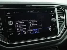 Volkswagen T-Roc 1.5 TSI 150pk DSG Sport Black Style Trekhaak Led Stoelverwarming Virtual Cockpit Navigatie thumbnail 35
