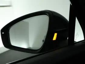 Volkswagen Tiguan 1.5 272pk eHybrid R-Line Edition Black Style Trekhaak 360Camera Keyless Massage Virtual Cockpit Panoramadak Navigatie thumbnail 6